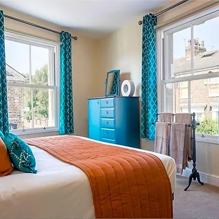 Spencer House Apartment Leeds (West Yorkshire)